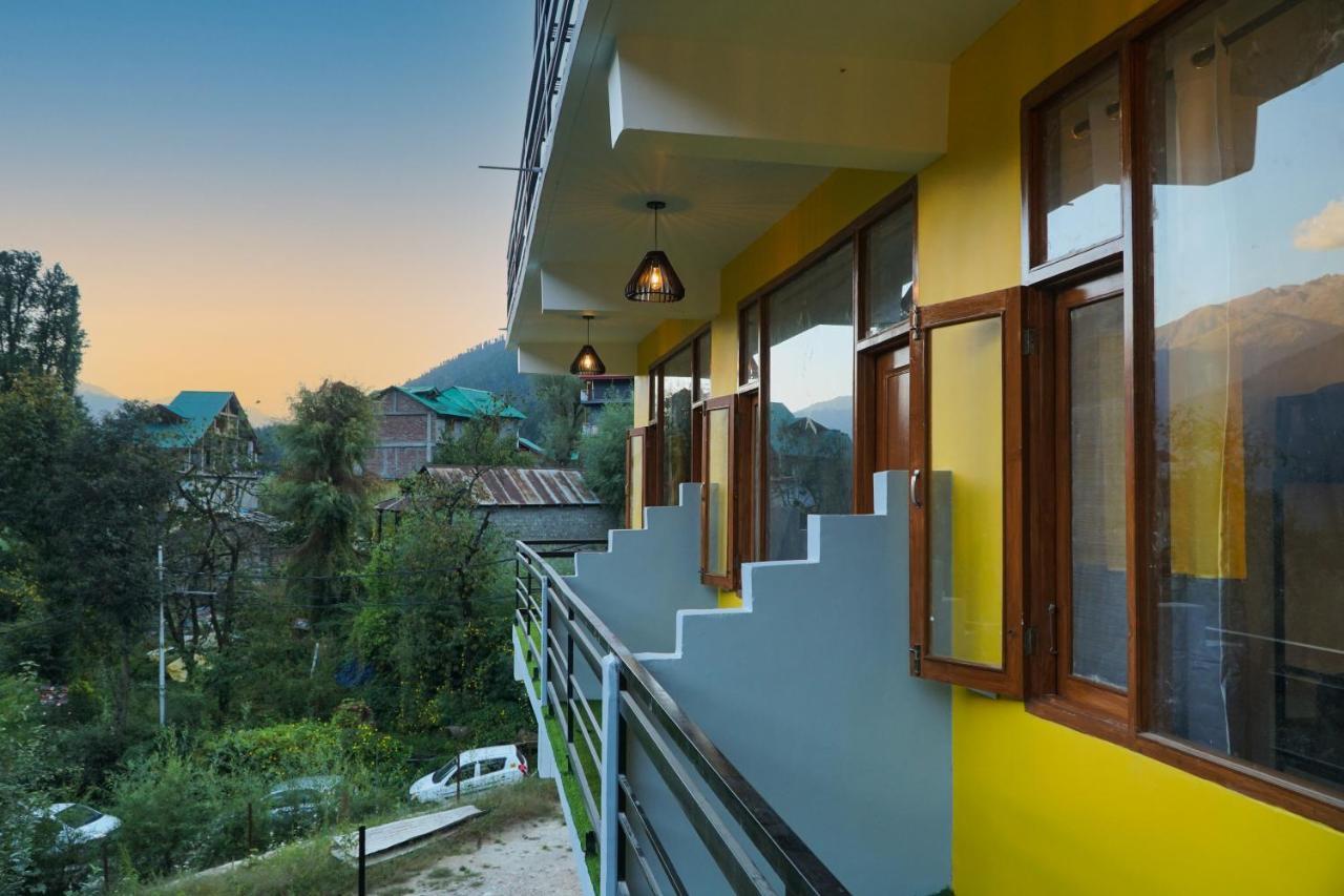 Firefly Hostel Manāli Esterno foto